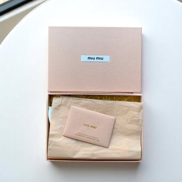 NIB Miu Miu Madras Slim Love Peace Metallic Wallet Leather Silver - Picture 6 of 7